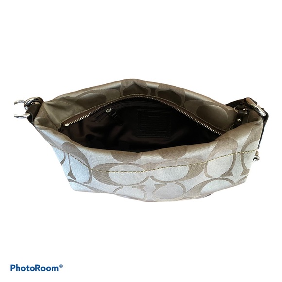 Coach Purse - Picture 2 of 4